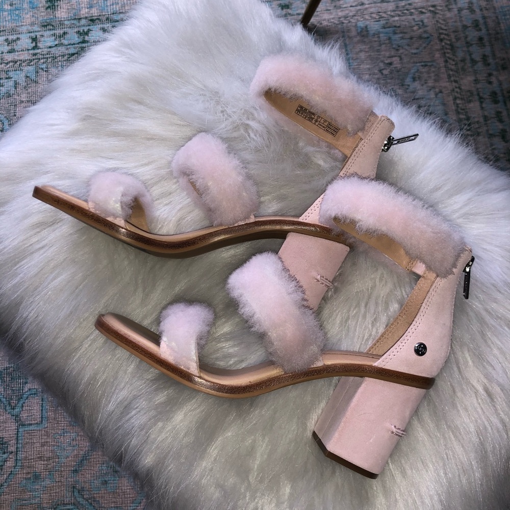NWOT Ugg pink Del Rey fluff heel